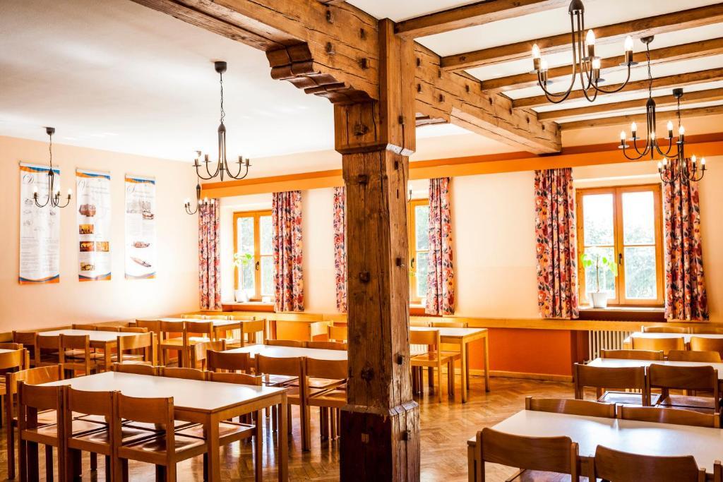 Jugendherberge Regensburg Room photo